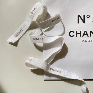 Chanel Gift Wrapping Ribbon White Gold Holiday Limited 34” Hair Tie